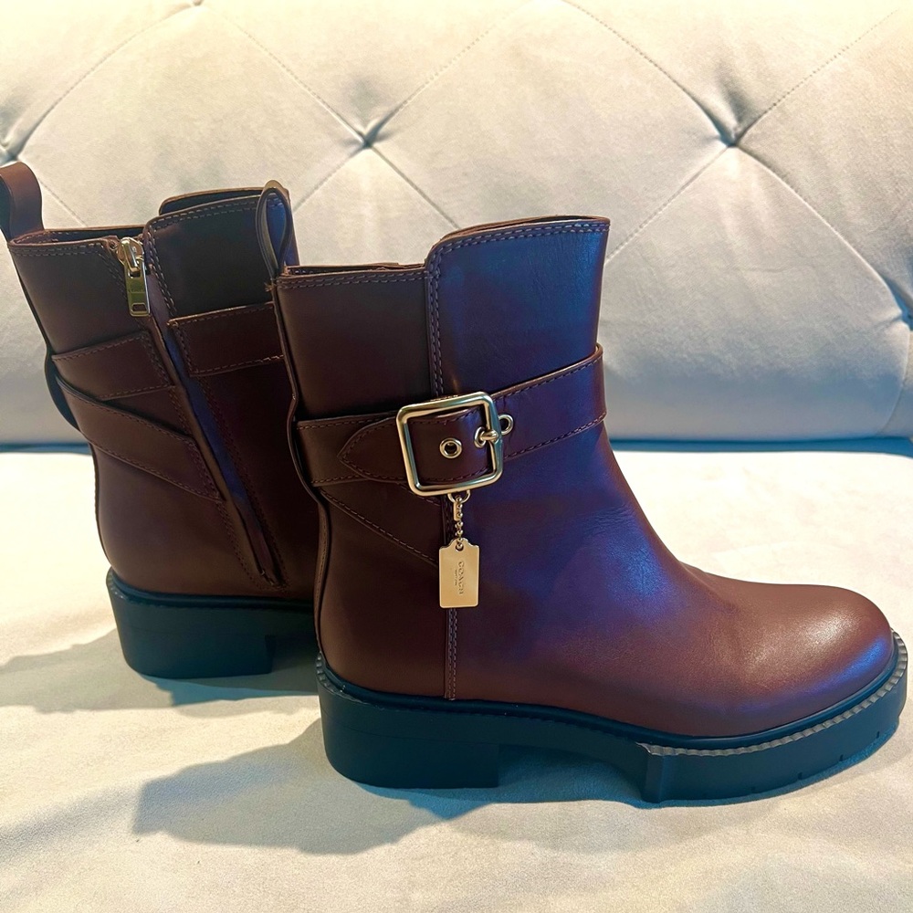BNIB coach Lacey ankle boot rich brown Size 7 - Picture 3 of 9